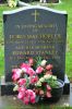 Grave of Doris May Horler (nee Ford)
